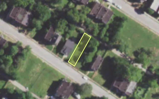 Aerial view of 5945 WABADA AV — vacant lot, St. Louis with approximate parcel outline