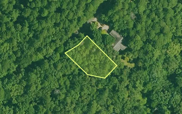 Aerial view of GARLAND County parcel 60321 — Arkansas post-auction with approximate parcel outline