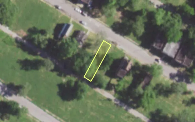 Aerial view of 5838 COTE BRILLIANTE AV — vacant lot, St. Louis with approximate parcel outline