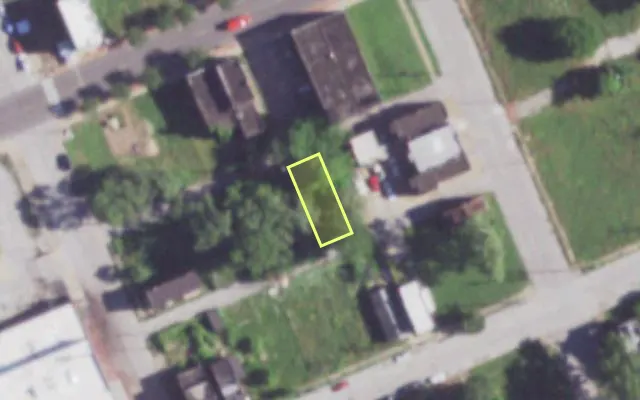 Aerial view of 2012 R SALISBURY ST — vacant lot, St. Louis with approximate parcel outline