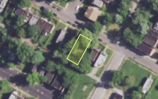 Aerial view of 4310 PENROSE ST — vacant lot, St. Louis with approximate parcel outline