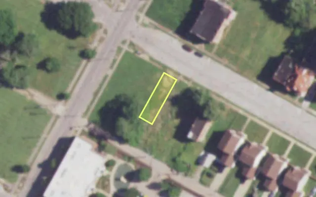 Aerial view of 4064 COOK AV — vacant lot, St. Louis with approximate parcel outline