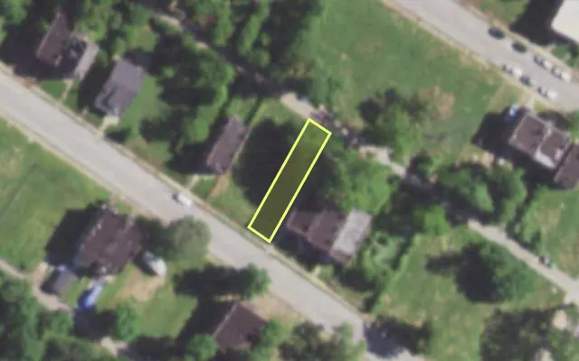Aerial view of 5929 WABADA AV — vacant lot, St. Louis with approximate parcel outline