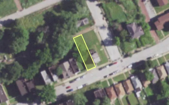Aerial view of 1407 PENROSE ST — vacant lot, St. Louis with approximate parcel outline