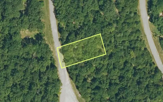 Aerial view of FULTON County parcel 705-26043-000 — Arkansas post-auction with approximate parcel outline