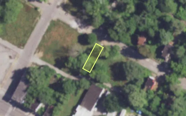 Aerial view of 4234 ALDINE AV — vacant lot, St. Louis with approximate parcel outline