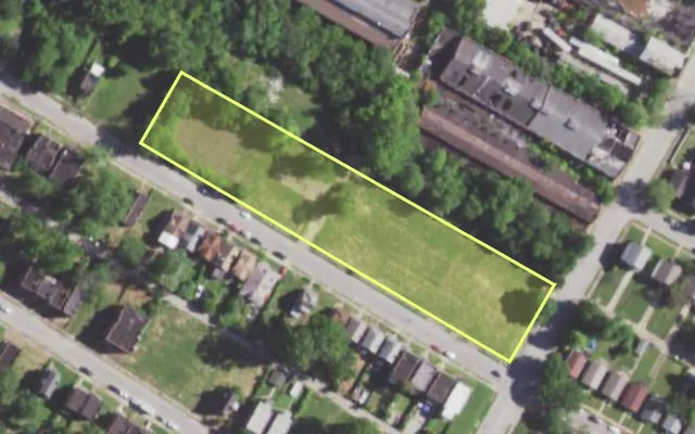 Aerial view of 5901 KENNERLY AV — vacant lot, St. Louis with approximate parcel outline