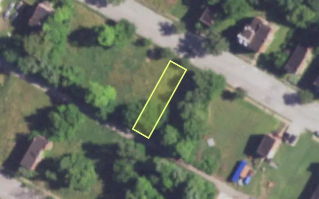 Aerial view of 3972 COOK AV — vacant lot, St. Louis with approximate parcel outline