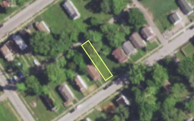 Aerial view of 5523 GENEVIEVE AV — vacant lot, St. Louis with approximate parcel outline