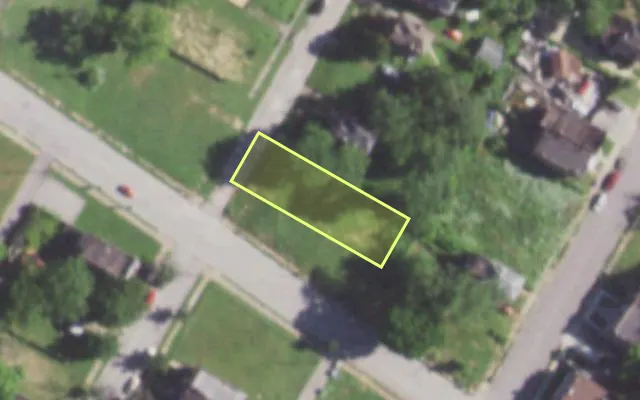 Aerial view of 1458 STEWART PL — vacant lot, St. Louis with approximate parcel outline