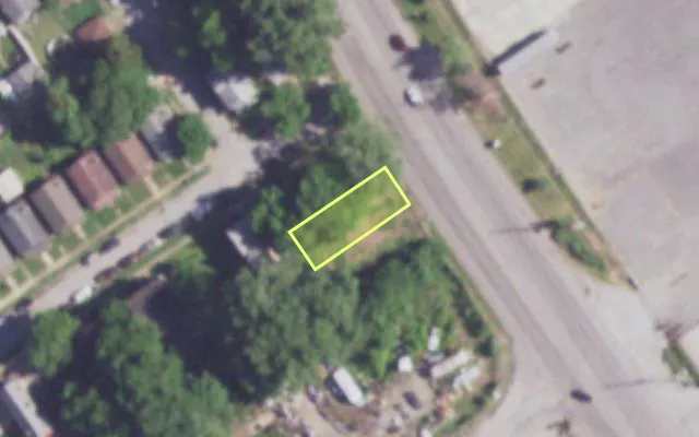 Aerial view of 7857 HALL ST — vacant lot, St. Louis with approximate parcel outline
