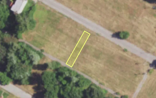 Aerial view of 4538 KENNERLY AV — vacant lot, St. Louis with approximate parcel outline