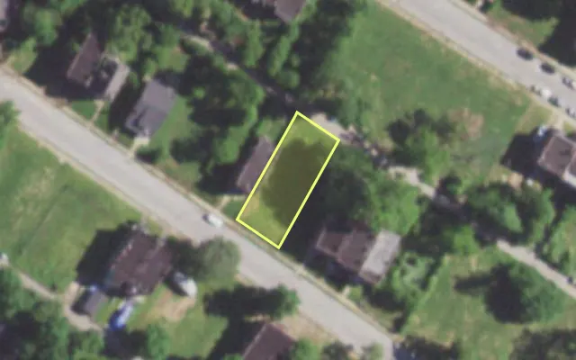 Aerial view of 5933 WABADA AV — vacant lot, St. Louis with approximate parcel outline