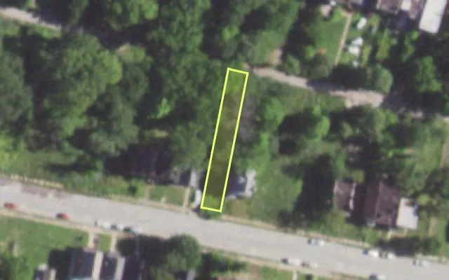 Aerial view of 5163 MINERVA AV — vacant lot, St. Louis with approximate parcel outline