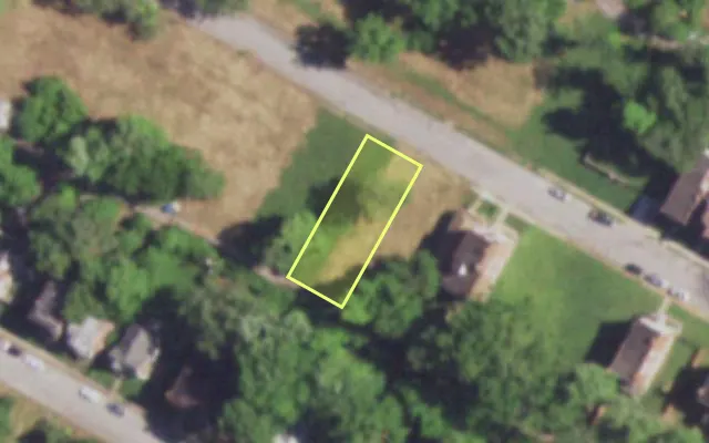 Aerial view of 4558 GARFIELD AV — vacant lot, St. Louis with approximate parcel outline