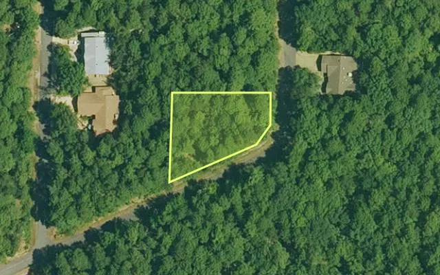 Aerial view of GARLAND County parcel 64825 — Arkansas post-auction with approximate parcel outline