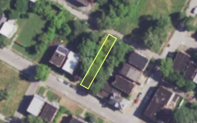Aerial view of 4115 ASHLAND AV — vacant lot, St. Louis with approximate parcel outline