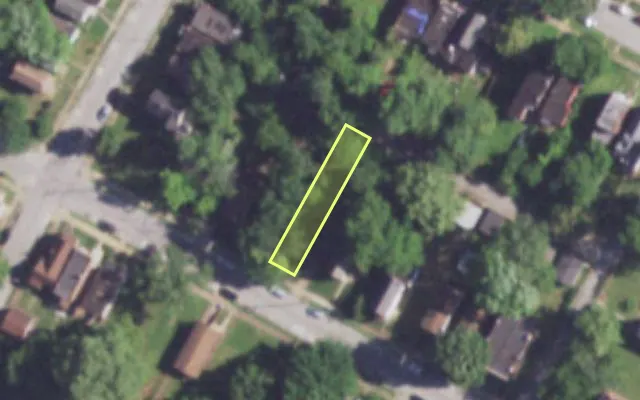Aerial view of 4037 PENROSE ST — vacant lot, St. Louis with approximate parcel outline