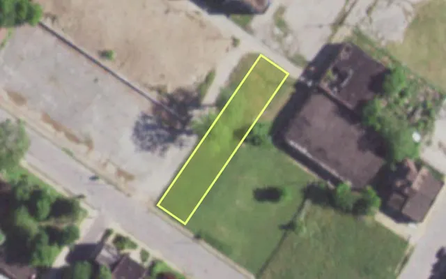 Aerial view of 5929 WELLS AV — vacant lot, St. Louis with approximate parcel outline