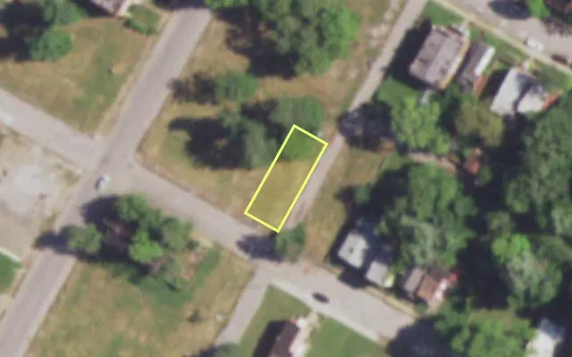 Aerial view of 4457 COTE BRILLIANTE AV — vacant lot, St. Louis with approximate parcel outline