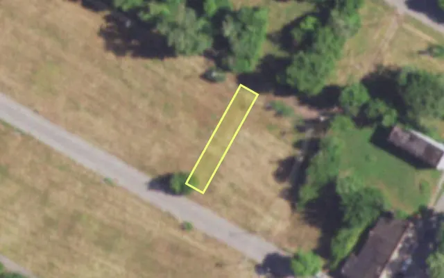 Aerial view of 4527 KENNERLY AV — vacant lot, St. Louis with approximate parcel outline