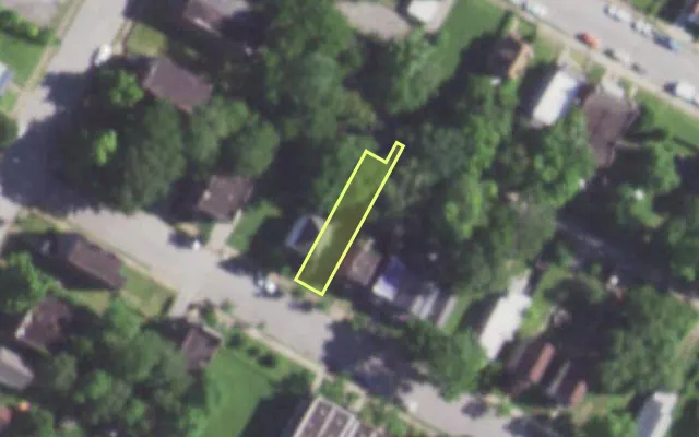 Aerial view of 5371 PATTON AV — vacant lot, St. Louis with approximate parcel outline