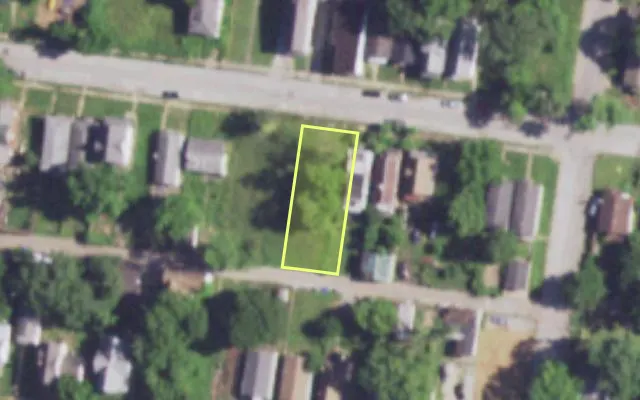 Aerial view of 864 HARLAN AV — vacant lot, St. Louis with approximate parcel outline