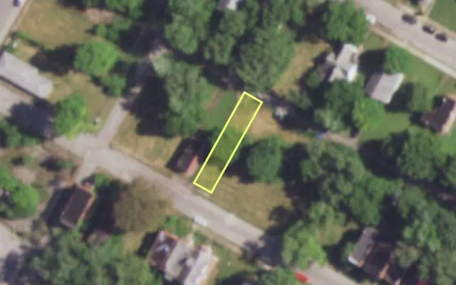 Aerial view of 4443 NORTH MARKET ST — vacant lot, St. Louis with approximate parcel outline
