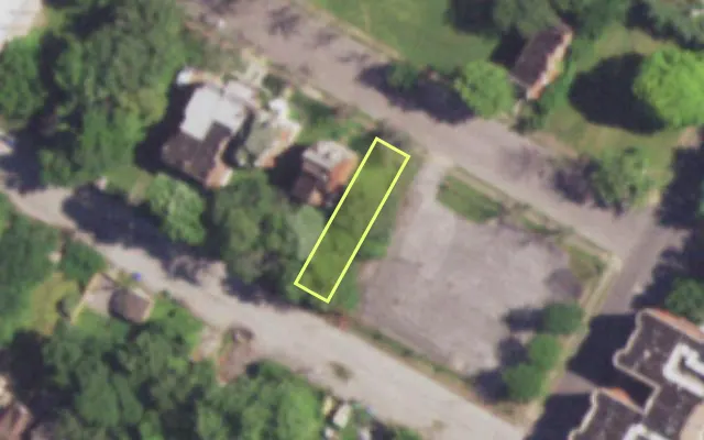 Aerial view of 4420 WEST BELLE PL — vacant lot, St. Louis with approximate parcel outline