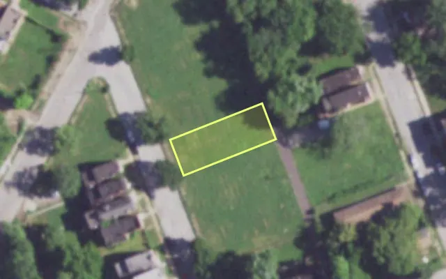 Aerial view of 3922 PARNELL ST — vacant lot, St. Louis with approximate parcel outline