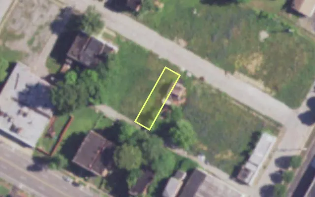 Aerial view of 3722 EVANS AV — vacant lot, St. Louis with approximate parcel outline