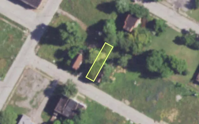 Aerial view of 3735 EVANS AV — vacant lot, St. Louis with approximate parcel outline