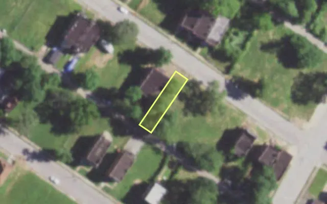 Aerial view of 5922 WABADA AV — vacant lot, St. Louis with approximate parcel outline