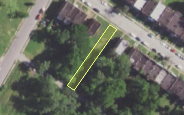 Aerial view of 5368 WELLS AV — vacant lot, St. Louis with approximate parcel outline