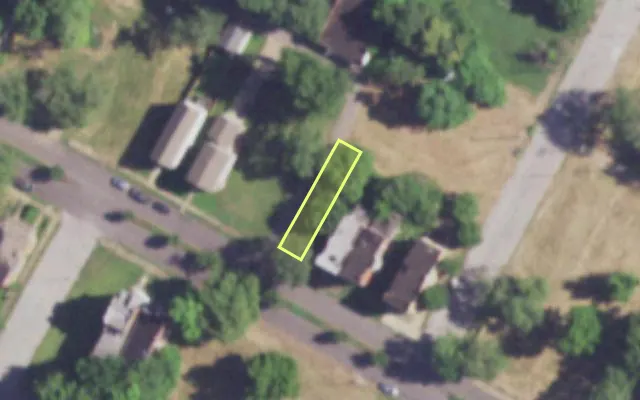 Aerial view of 3747 COOK AV — vacant lot, St. Louis with approximate parcel outline