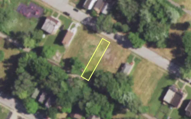 Aerial view of 4568 COTTAGE AV — vacant lot, St. Louis with approximate parcel outline
