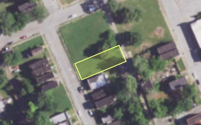 Aerial view of 4254 N 21ST ST — vacant lot, St. Louis with approximate parcel outline