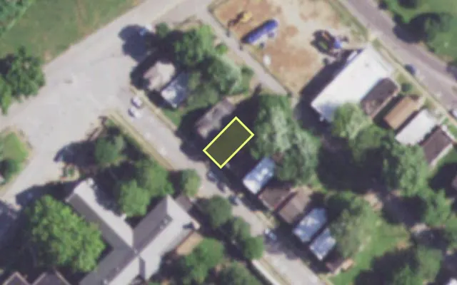 Aerial view of 5338 ZEALAND ST — vacant lot, St. Louis with approximate parcel outline