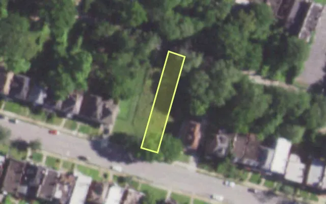 Aerial view of 5135 RIDGE AV — vacant lot, St. Louis with approximate parcel outline