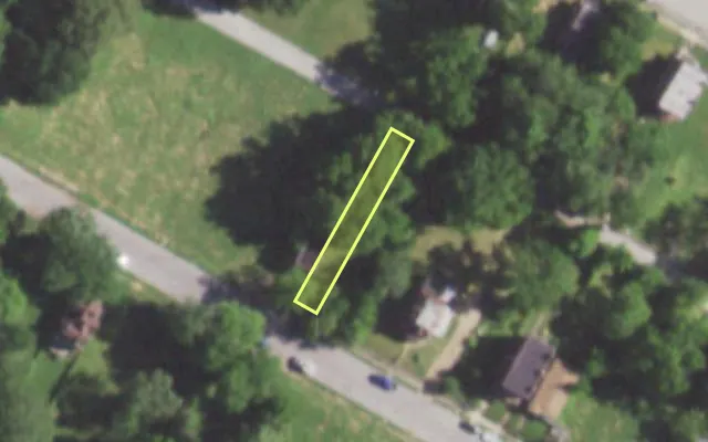 Aerial view of 5641 LOTUS AV — vacant lot, St. Louis with approximate parcel outline