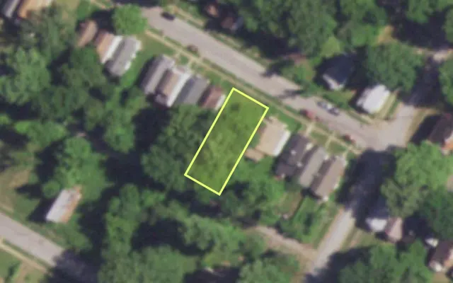 Aerial view of 6016 THEKLA AV — vacant lot, St. Louis with approximate parcel outline