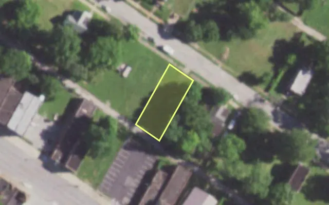 Aerial view of 5652 THEODOSIA AV — vacant lot, St. Louis with approximate parcel outline