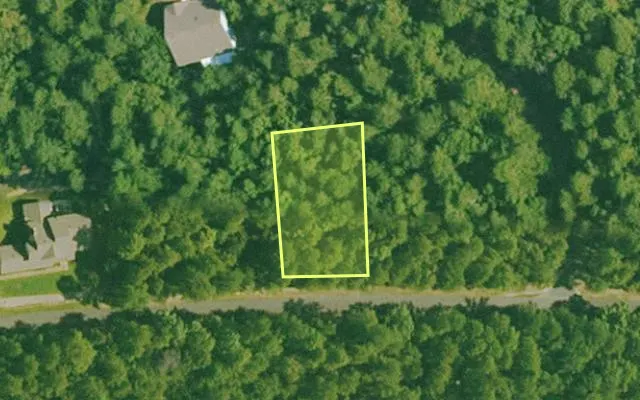 Aerial view of SALINE County parcel 704-00043-000 — Arkansas post-auction with approximate parcel outline