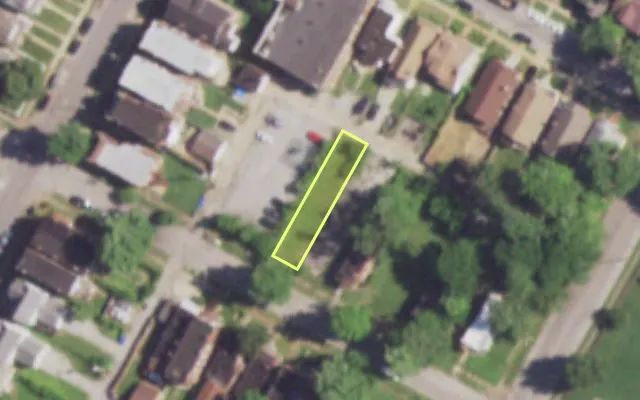 Aerial view of 4721 SAN FRANCISCO AV — vacant lot, St. Louis with approximate parcel outline