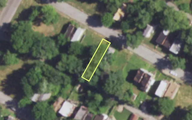 Aerial view of 4342 GARFIELD AV — vacant lot, St. Louis with approximate parcel outline