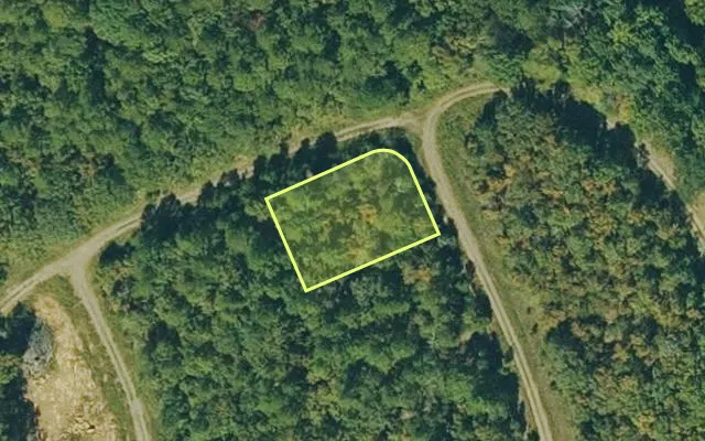 Aerial view of VAN BUREN County parcel 4550-02121-0000 — Arkansas post-auction with approximate parcel outline