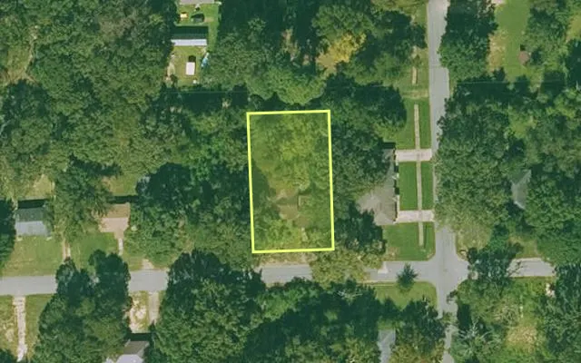 Aerial view of ASHLEY County parcel 706-01758-000 — Arkansas post-auction with approximate parcel outline