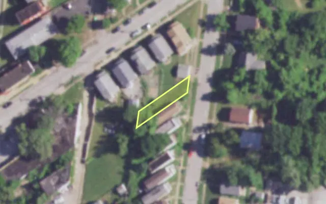 Aerial view of 8453 LOWELL ST — vacant lot, St. Louis with approximate parcel outline
