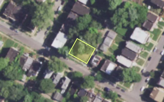 Aerial view of 4351 PENROSE ST — vacant lot, St. Louis with approximate parcel outline