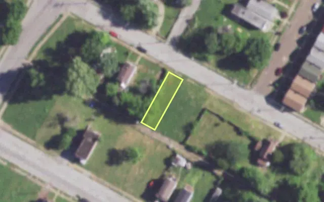 Aerial view of 3766 PENROSE ST — vacant lot, St. Louis with approximate parcel outline